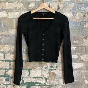 Blāshe black cropped cardigan with snap buttons